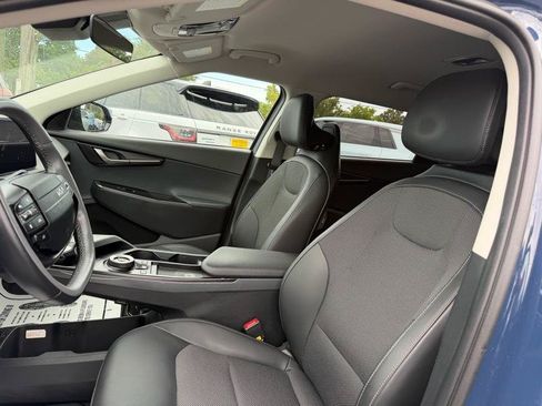 Used 2025 Kia EV6 Light RWD image 18