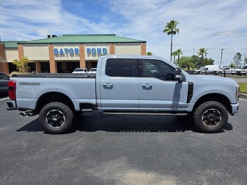 Used 2025 Ford F250 Lariat w/ Lariat Ultimate Package image 4