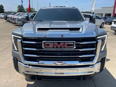 Used 2025 GMC Sierra 2500 SLT w/ SLT Convenience Package AWD/4WD image 5