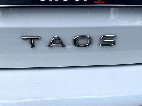 Used 2023 Volkswagen Taos S FWD image 10