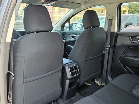 Certified 2024 Kia Sportage LX FWD image 17