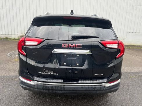 Used 2022 GMC Terrain SLT w/ Tech Package AWD/4WD image 7