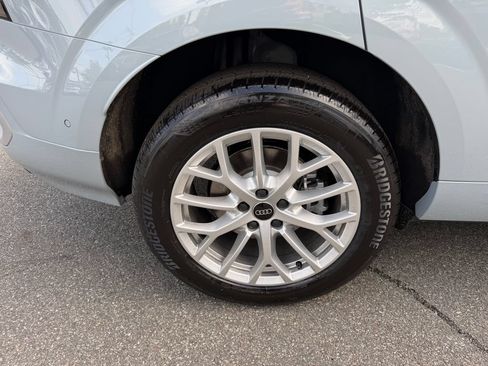 New 2026 Audi Q3 quattro 2.0T AWD/4WD image 10