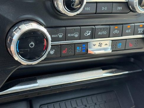Used 2024 Ford F150 Lariat w/ Tow/Haul Package AWD/4WD image 20