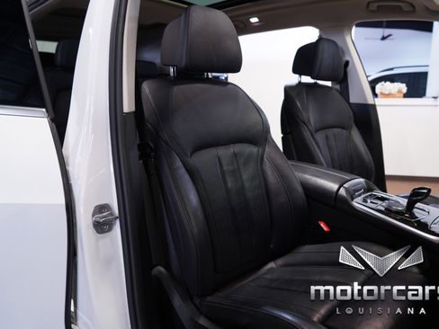 Used 2019 BMW X7 xDrive40i w/ Cold Weather Package AWD/4WD image 30