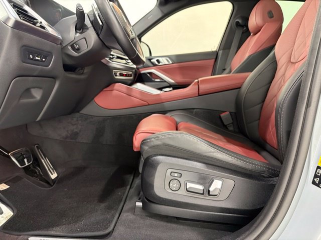 Used 2024 BMW X6 xDrive40i w/ Premium Package AWD/4WD image 14
