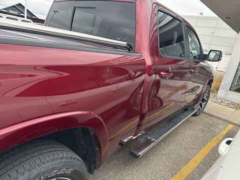 Used 2025 RAM 1500 Laramie w/ Sport Appearance Package AWD/4WD image 8