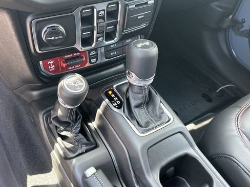 New 2026 Jeep Wrangler Unlimited Rubicon AWD/4WD image 28
