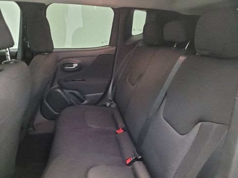 Used 2021 Jeep Renegade Sport w/ Sport Appearance Group AWD/4WD image 18