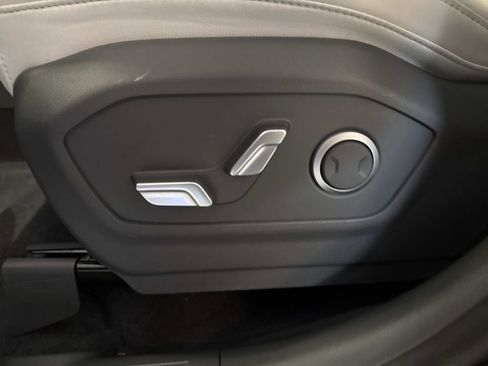 Certified 2025 Hyundai Santa Fe SEL image 20