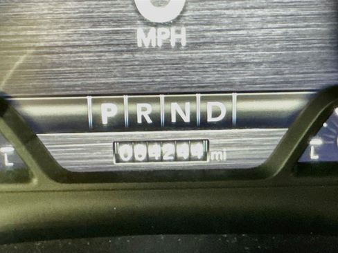 Used 2020 RAM 1500 Laramie w/ Sport Appearance Package AWD/4WD image 15