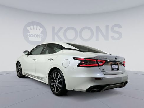 Used 2023 Nissan Maxima SV w/ Floor Mat Group image 4