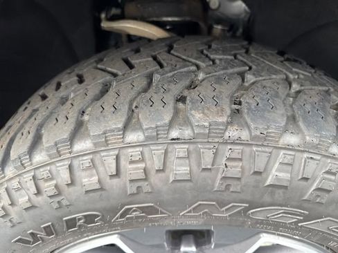 Certified 2021 Chevrolet Suburban Z71 image 34