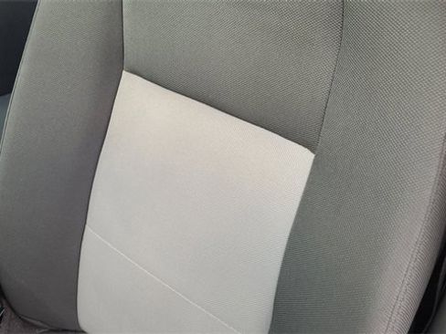 Used 2011 Ford Ranger XLT image 16