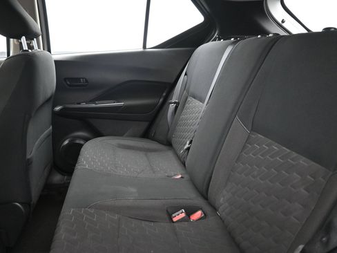 Used 2022 Nissan Kicks S FWD image 22