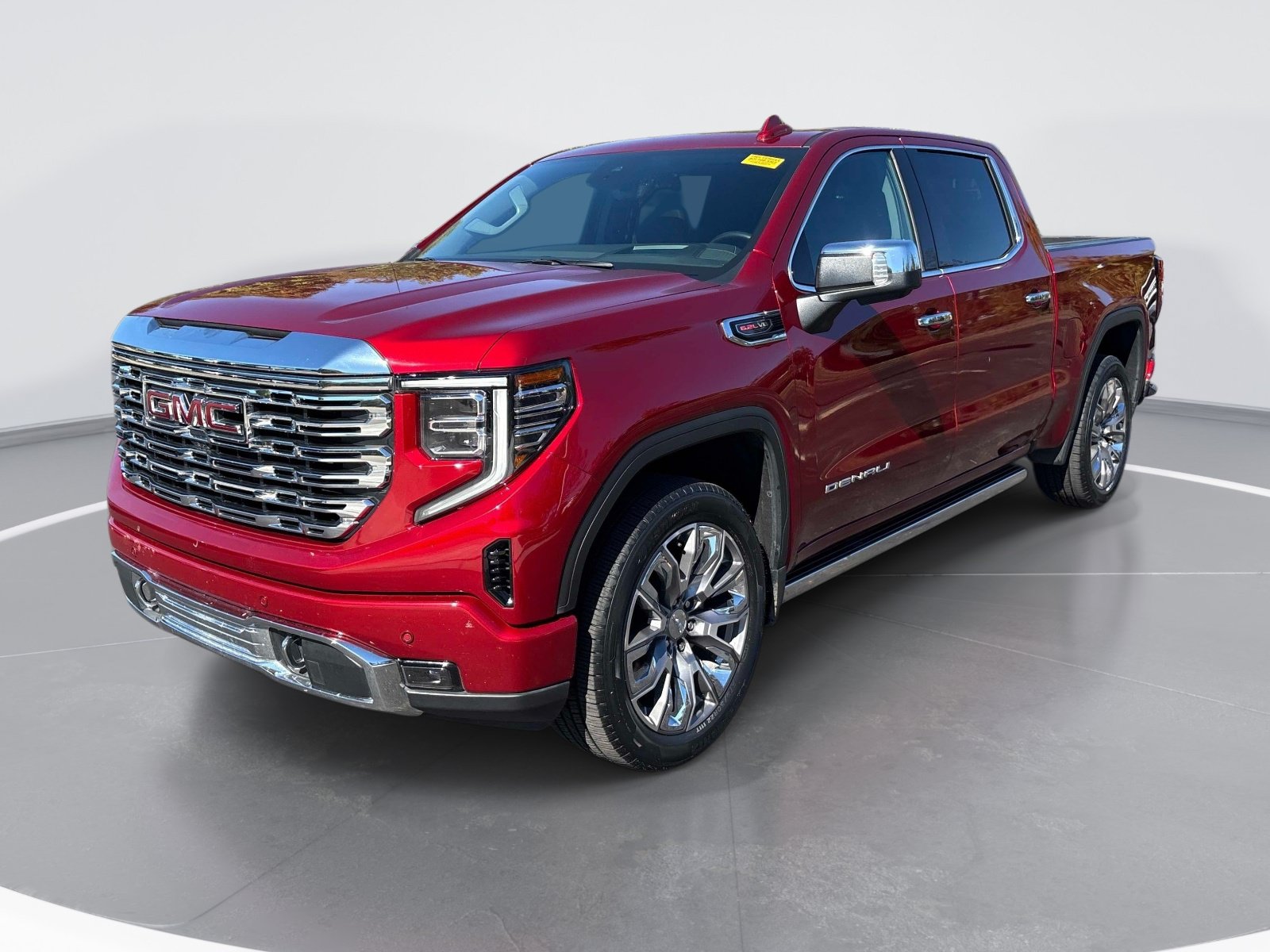 Used 2023 GMC Sierra 1500 Denali w/ Denali Reserve Package AWD/4WD image 3
