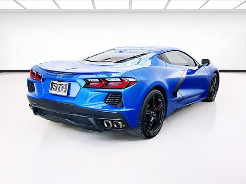 Used 2022 Chevrolet Corvette Stingray Preferred Cpe w/ Battery Protection Package RWD image 4