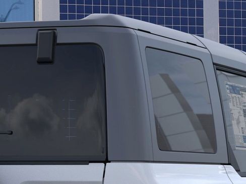 New 2025 Ford Bronco 4-Door image 26