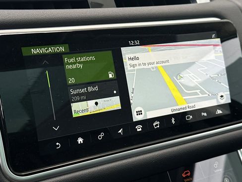 Used 2020 Land Rover Range Rover Sport HSE image 20