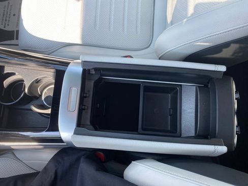 Certified 2026 Mercedes-Benz GLC 350e 4MATIC image 26