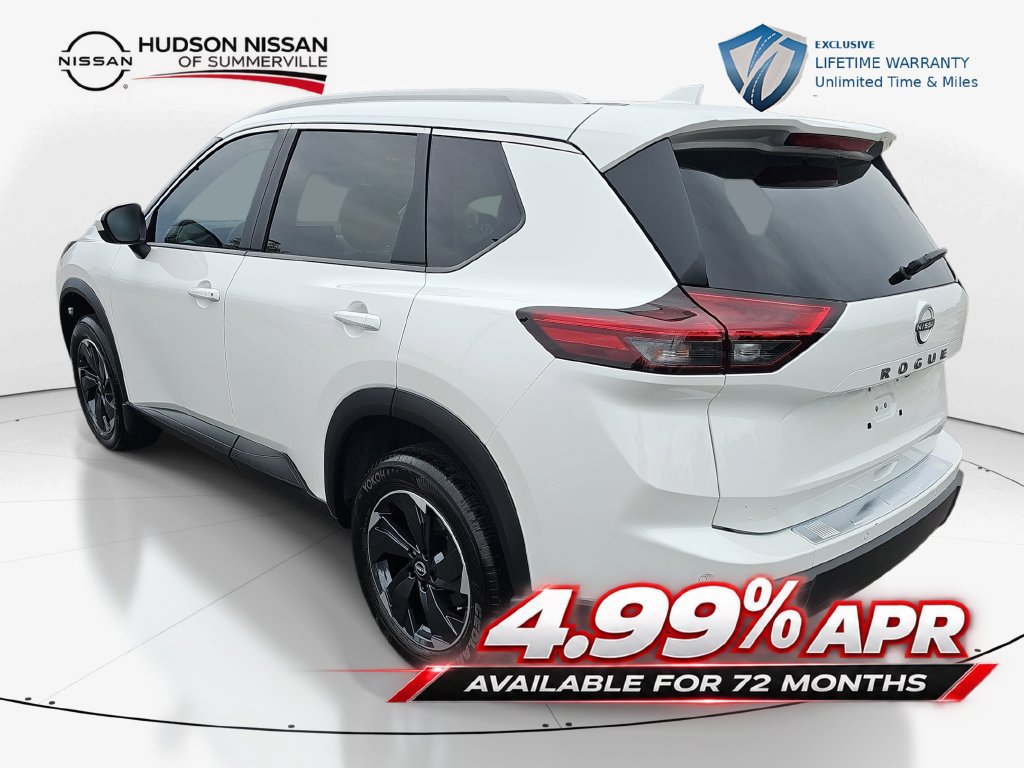 Used 2025 Nissan Rogue SV w/ SV Premium Package FWD image 9