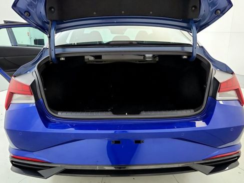 Used 2023 Hyundai Elantra Limited w/ Cargo Package FWD image 20