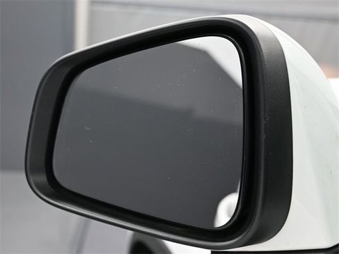 Used 2019 Chevrolet Trax LS image 8