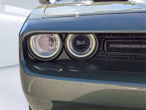 Used 2018 Dodge Challenger SXT Plus image 10