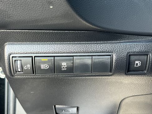 Used 2024 Toyota Corolla SE image 22