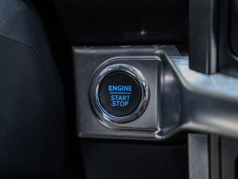 Certified 2023 Ford F150 Lariat w/ Equipment Group 502A High image 36