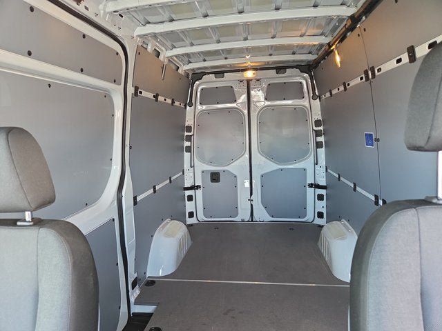 Used 2025 Mercedes-Benz Sprinter 2500 image 10