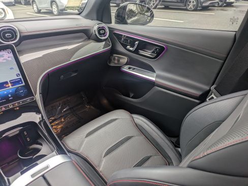 Used 2025 Mercedes-Benz GLC 63 AMG S image 16