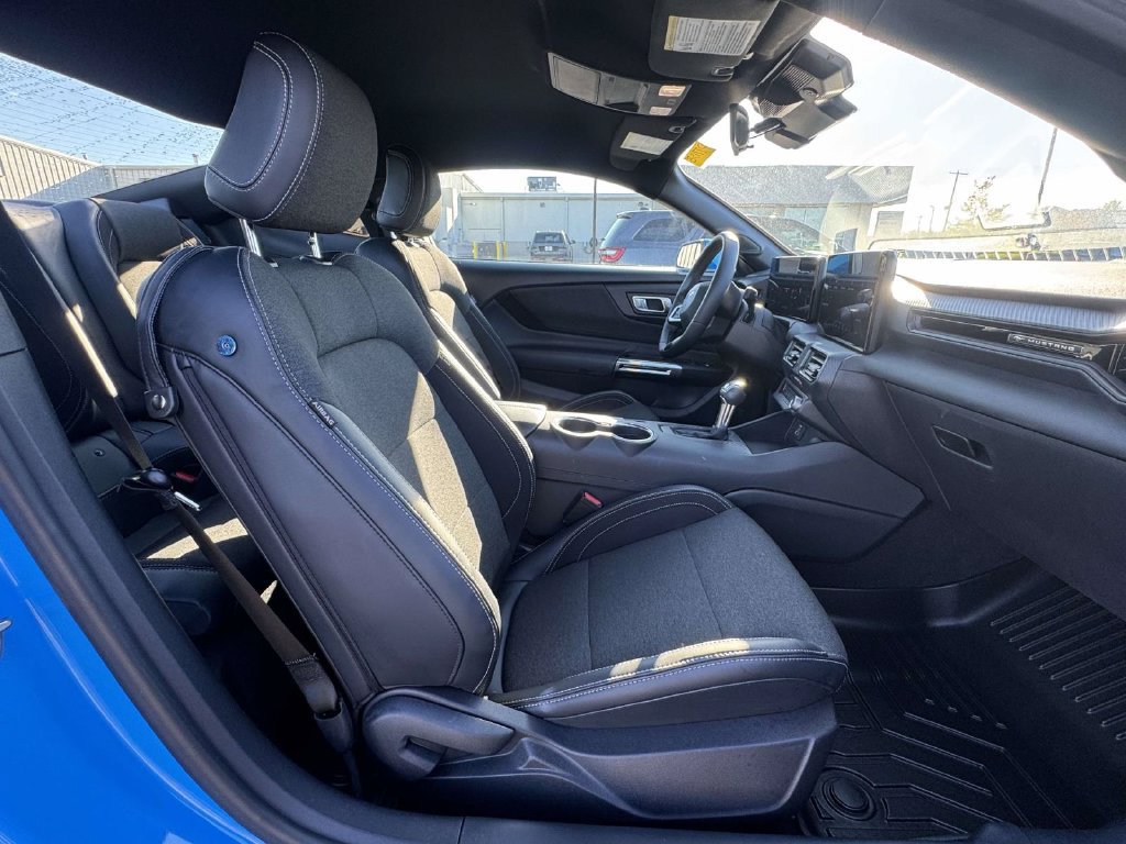 Used 2024 Ford Mustang Coupe RWD image 15