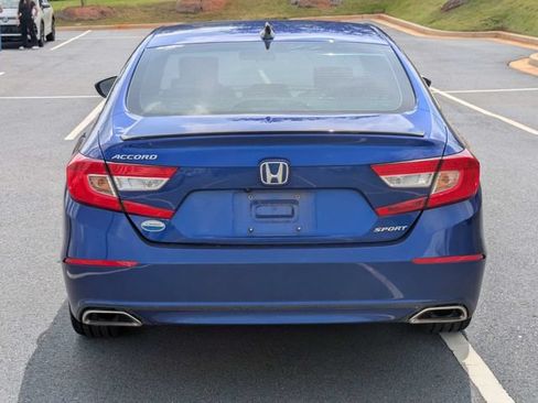 Used 2022 Honda Accord Sport image 5