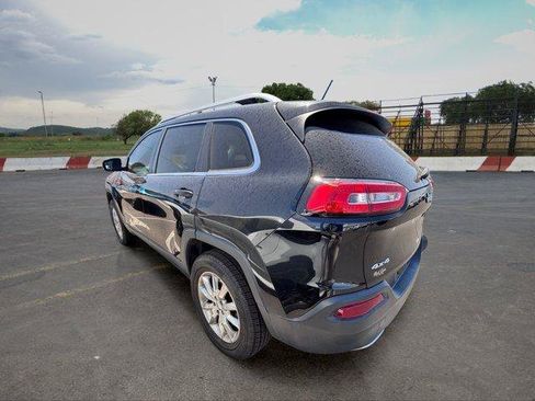 Used 2015 Jeep Cherokee Limited AWD/4WD image 4