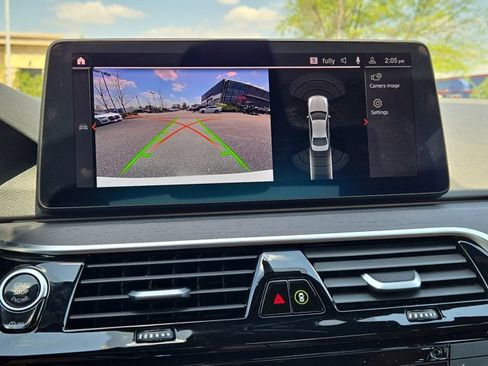 Used 2023 BMW 530i xDrive AWD/4WD image 63