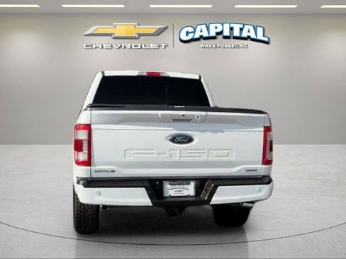Used 2023 Ford F150 Lariat AWD/4WD image 4