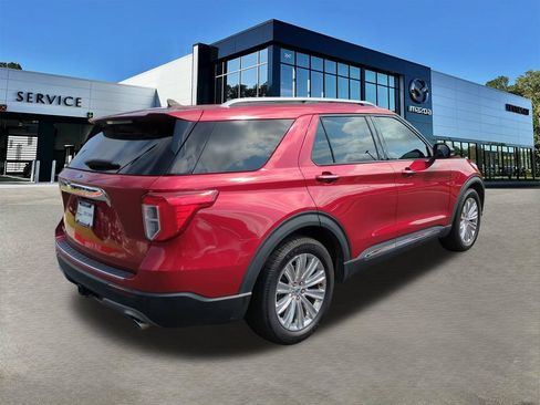 Used 2021 Ford Explorer Limited w/ Equipment Group 301A RWD image 4
