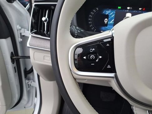 New 2026 Volvo XC90 B6 Ultra w/ Protection Package AWD/4WD image 21