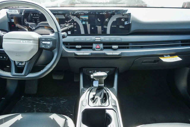 New 2026 Kia K4 GT-Line FWD image 15