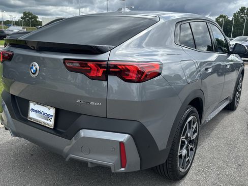 Used 2025 BMW X2 xDrive28i w/ Technology Package AWD/4WD image 10