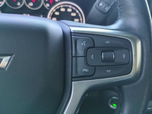 Used 2020 Chevrolet Silverado 1500 LT Trail Boss AWD/4WD image 31