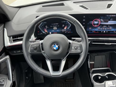 Certified 2025 BMW X2 xDrive28i image 18