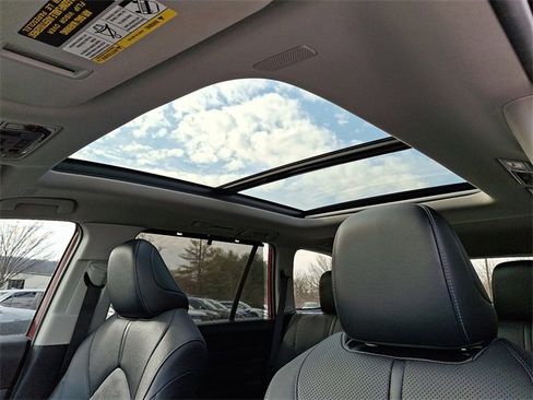 Used 2024 Toyota Grand Highlander Limited image 14