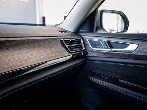 New 2026 Volkswagen Atlas SEL Premium R-Line image 47