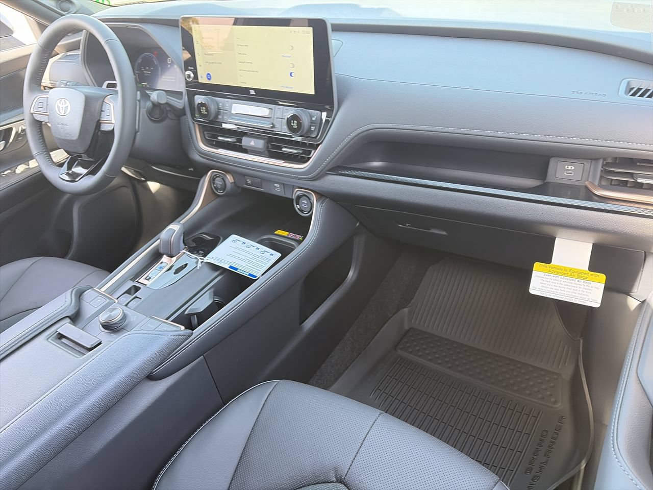 New 2026 Toyota Grand Highlander AWD Hybrid image 24