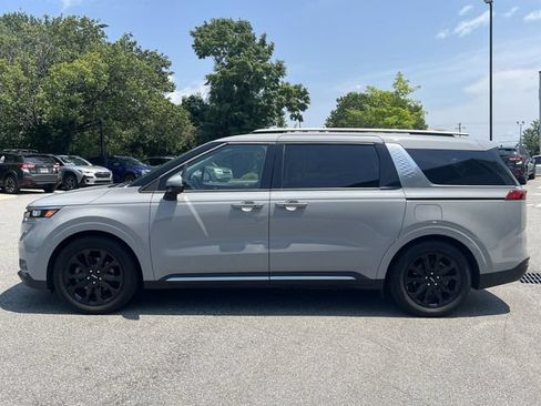 Used 2024 Kia Carnival SX Prestige FWD image 10