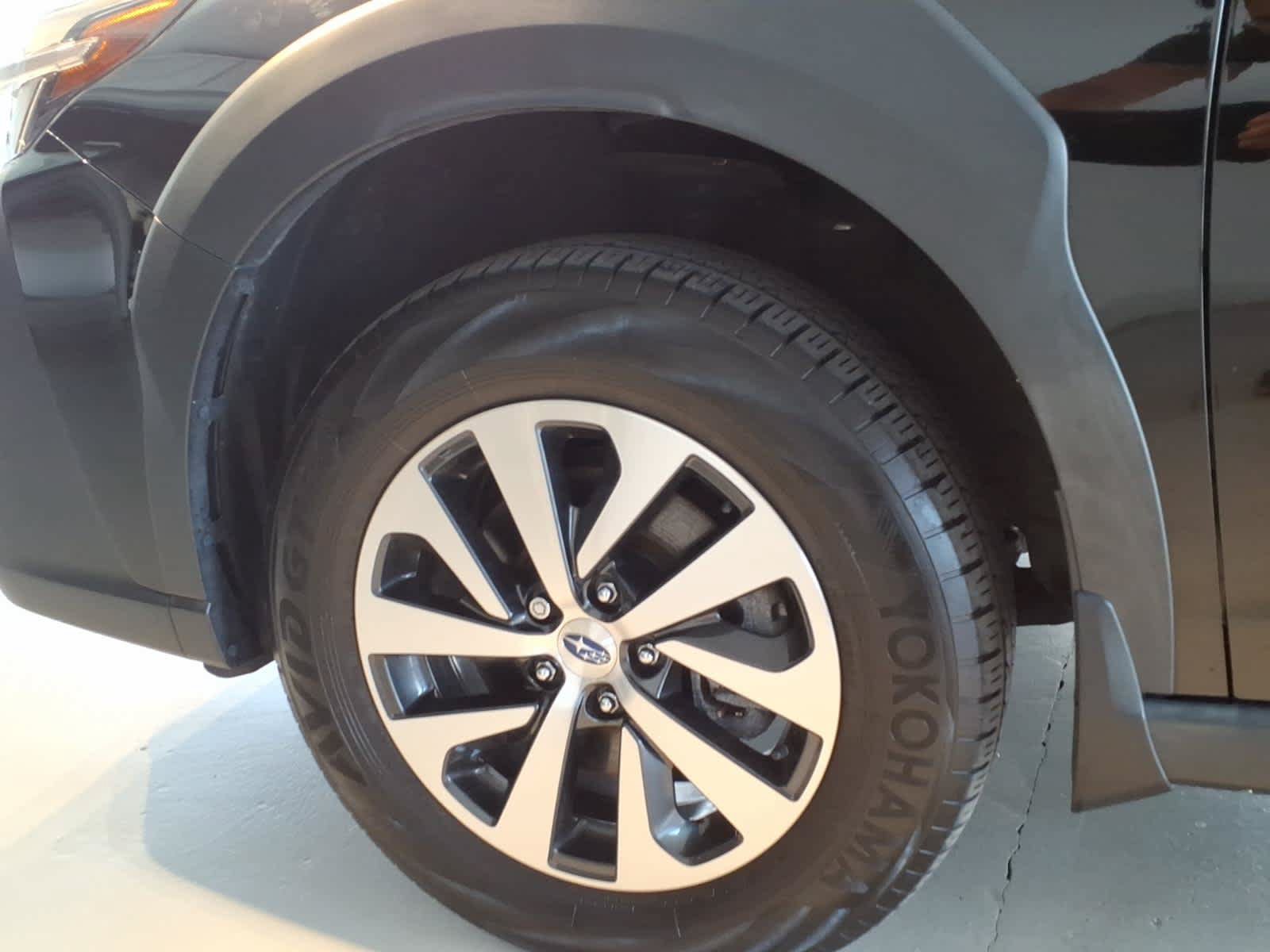 Used 2023 Subaru Outback Premium AWD/4WD image 7