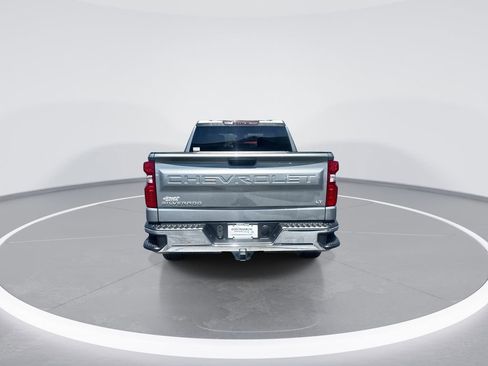 Used 2023 Chevrolet Silverado 1500 LT AWD/4WD image 7