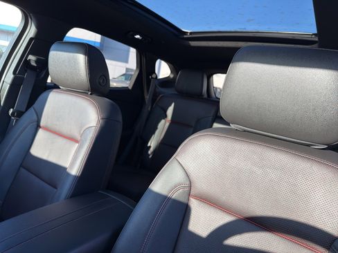 Used 2023 Chevrolet Blazer RS w/ Driver Confidence II Package image 28